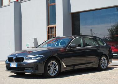 BMW 520 d Touring mhev 48V xdrive Business auto