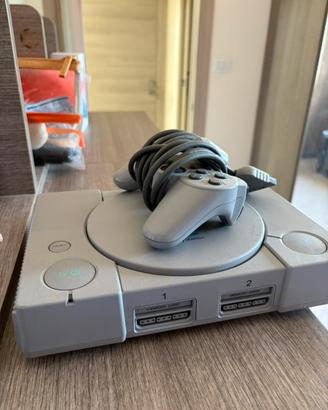 Play station 1 con joystick originale
