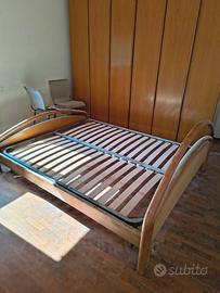 Gratis Armadio e Letto