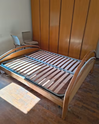 Gratis Armadio e Letto