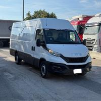 Daily 35s14 e6 furgone lungo t alto 2022 80mila km