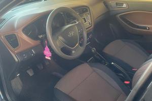 Hyundai i20 1.2 Classic 84 CV 2018