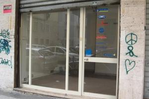 VOMERO CENTRO - Locale commerciale