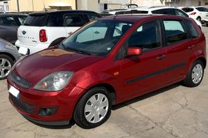 Ford Fiesta 1.4 TDCi 5p. Ghia