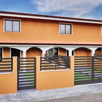 VILLA A SCHIERA A SIMAXIS