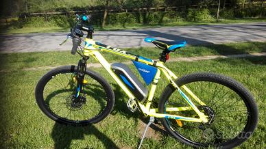 BICICLETTA MONTANBAIK ELETTRICA