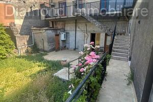 Casa singola con giardino a Linguaglossa