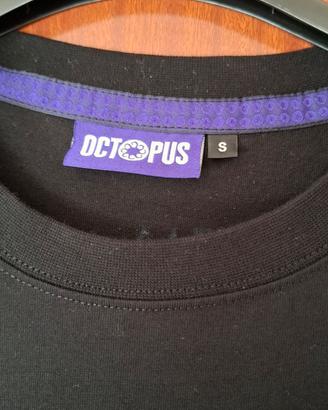 T-shirt nera con stampa Octopus 