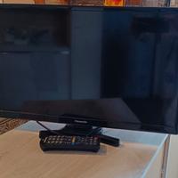TV Panasonic - modello TX-24E303E - LED 24"
