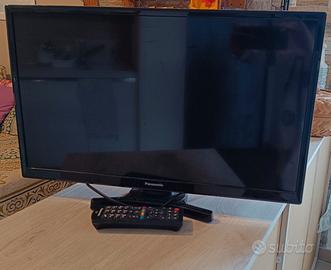 TV Panasonic - modello TX-24E303E - LED 24"