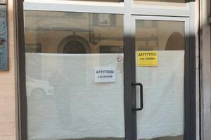 Negozio Faenza su corso principale