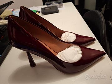 Scarpe artigianali napoletane in pelle e vernice