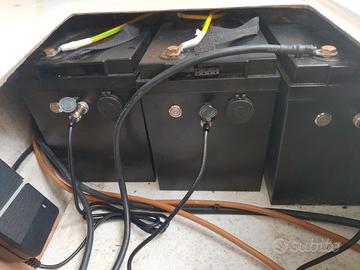 Batterie al litio LiFePo4 12 V, 100 Ah