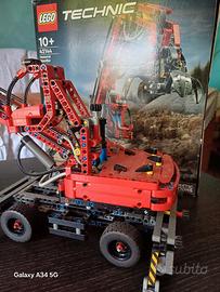 LEGO TECHNIC