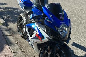 Gsx r 750 r