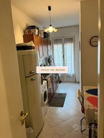 MALATESTA/PIGNETO TRILOCALE ARREDATO Con BALCONE