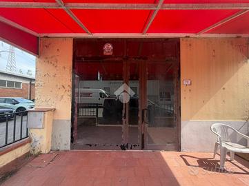 NEGOZIO A TERRANUOVA BRACCIOLINI