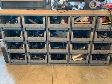 Cassettiera in metallo cassetti estraibili