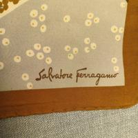 Foulard gucci e ferragamo