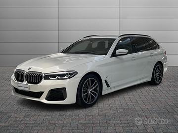 BMW Serie 5 G31 2020 Touring LCI - 520d Touring mh