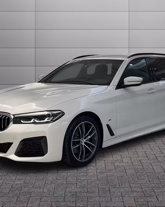 BMW Serie 5 G31 2020 Touring LCI - 520d Touring mh
