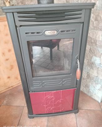 Termostufa a legna Lincar 