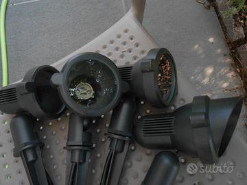 4 faretti led x giardino con picchetto-Come nuovi
