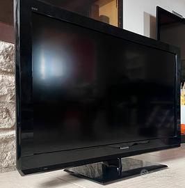 TV LCD Panasonic 32”