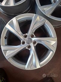 CERCHI USATI RAGGIO 18 POLLICI AUDI A4 B9 - CPC579