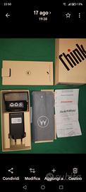 ThinkPhone nuovo