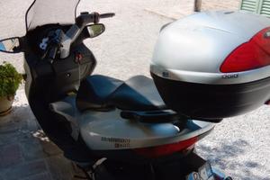 Malaguti Madison 400