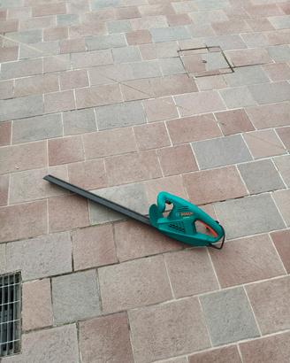 Taglia siepi BOSCH a cavo