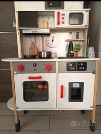 Gioco cucina in legno 