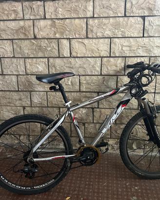 Bicicletta  mtb