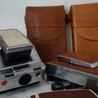 3 Polaroid SX70