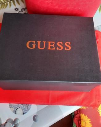 sneaker Guess n.38 
