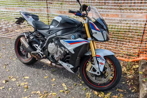 Bmw s 1000 r