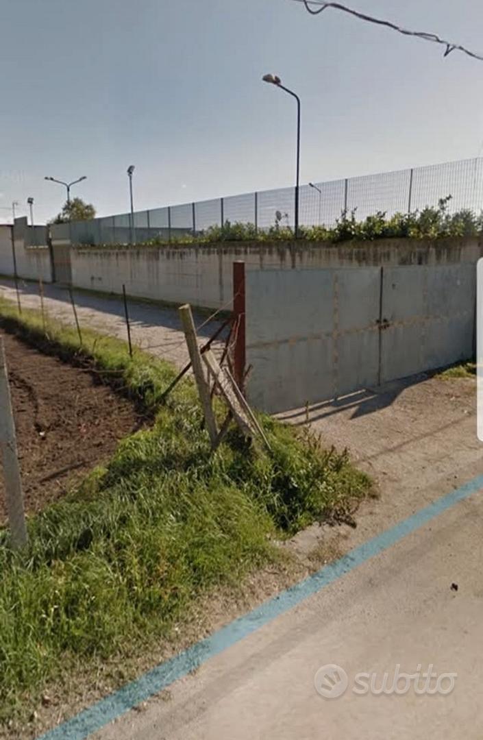Terreno fronte strada 1284 mq - Vista 3