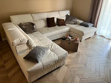 Divano angolare con pouf contenitore modello LISA