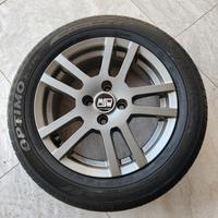 Cerchi O.Z. da 15 con gomme Hankook 