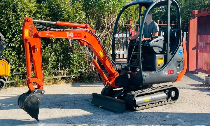 E47 Mini escavatore Neuson 17 q.li