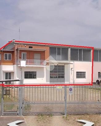CAPANNONE A POIRINO