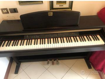 PIANOFORTE ELETTRONICO YAMAHA