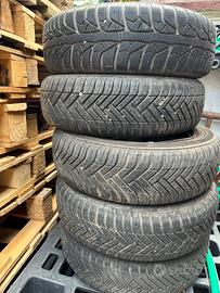 Gomme 155/65 r14