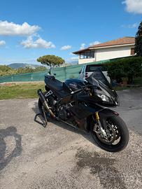 RSV4 RR 2015