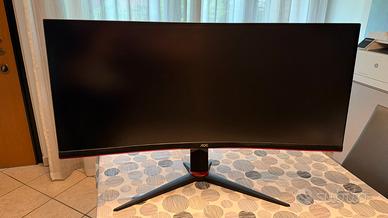 Monitor Gaming Curvo 144Hz di fascia alta