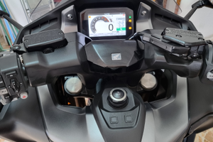 Honda forza 750 2024