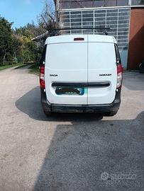 Dacia dokker