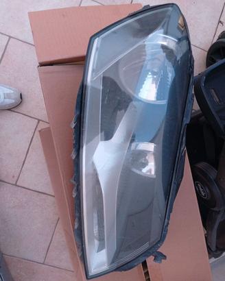 Fari Passat b7 2011