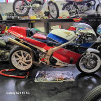 Honda Replica RC30